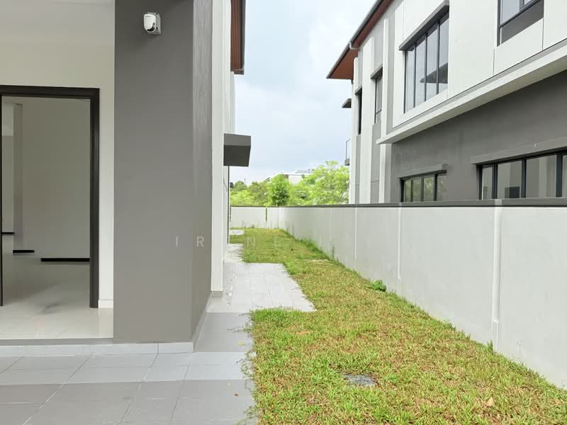 Rumah Banglo untuk Dijual di Telok Panglima Garang (Selangor) - Irene Lee - Exterior - PropertyGuru.com.my