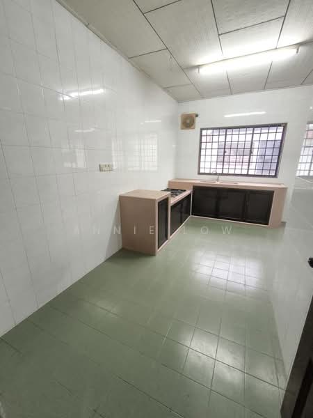 Rumah Teres 2 Tingkat untuk Dijual di Taman Skudai Baru (Skudai) - Annie Low - Kitchen - PropertyGuru.com.my