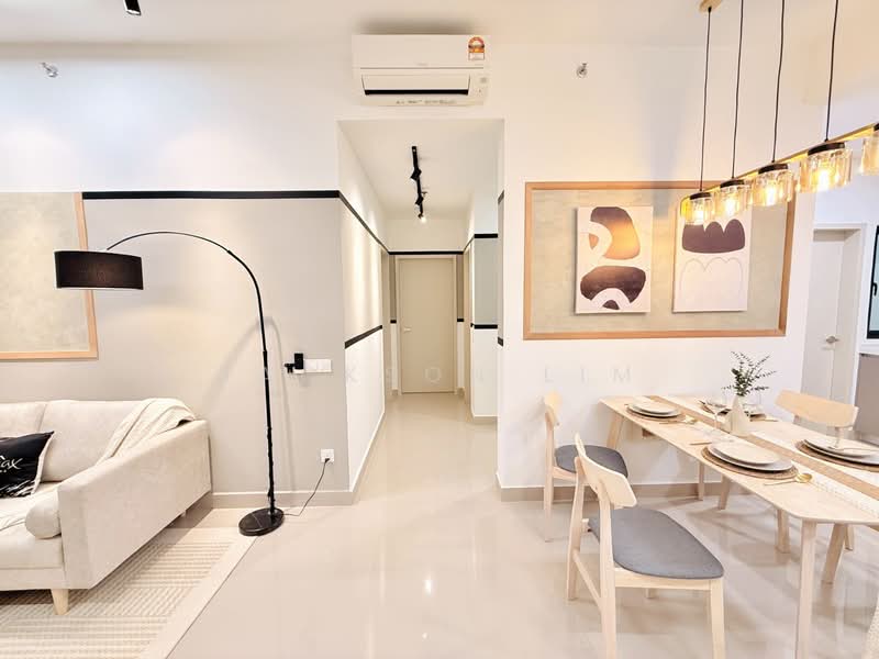 Servis Apartment untuk Disewa di Residensi Ava @ Kiara Bay - Jackson Lim - Living Room - PropertyGuru.com.my