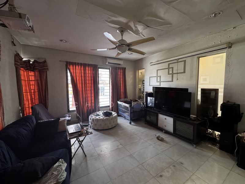 Rumah Teres 3 Tingkat untuk Dijual di Taman Esplanad (Bukit Jalil) - ChaoLim . - Living Room - PropertyGuru.com.my