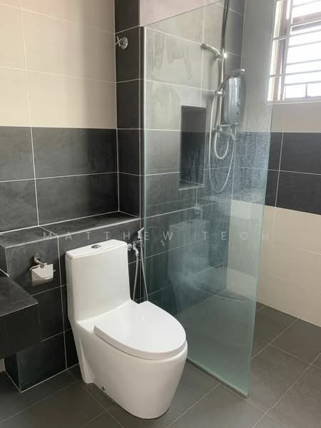 Cluster House for Rent in Hulu Langat (Selangor) - Matthew Teoh - Bathroom - PropertyGuru.com.my