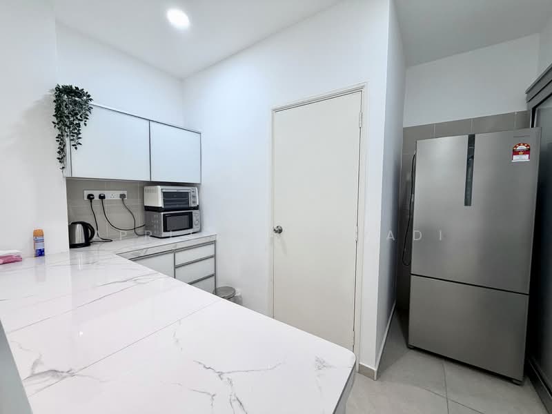 Rumah Bandar untuk Dijual di Leisure Farm (Gelang Patah) - APRILIA CHAYADI - PropertyGuru.com.my