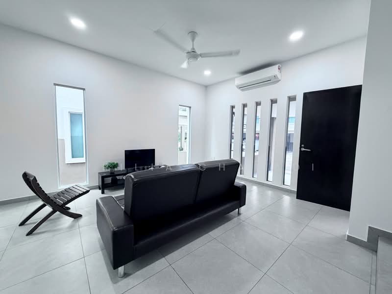 Rumah Bandar untuk Dijual di Leisure Farm (Gelang Patah) - APRILIA CHAYADI - PropertyGuru.com.my