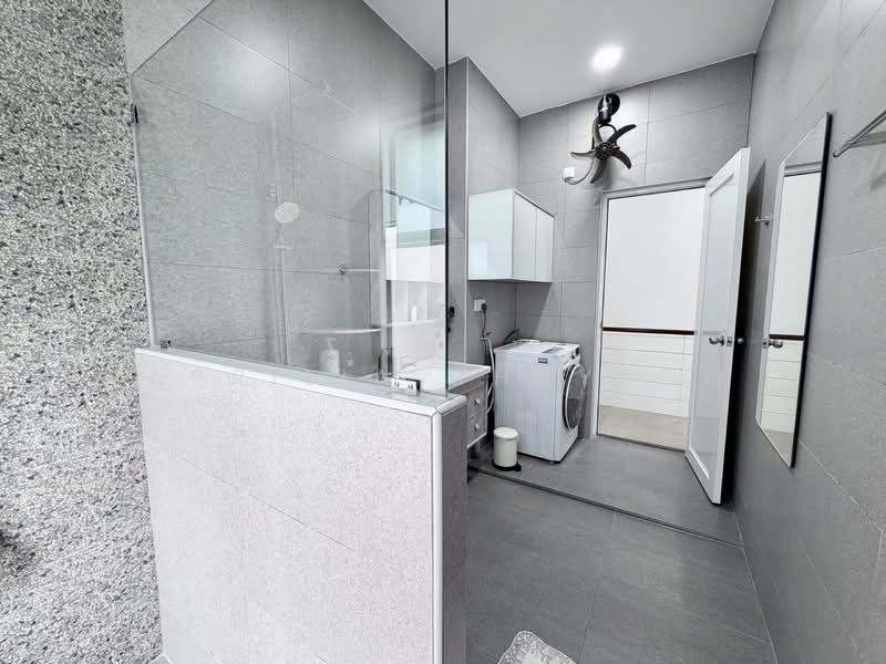 Rumah Bandar untuk Dijual di Leisure Farm (Gelang Patah) - APRILIA CHAYADI - PropertyGuru.com.my