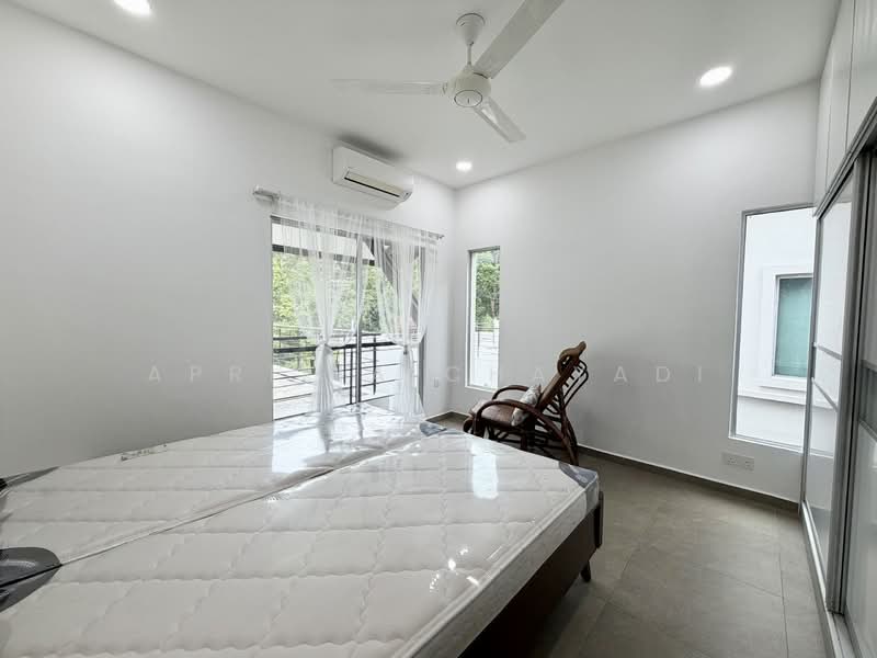 Rumah Bandar untuk Dijual di Leisure Farm (Gelang Patah) - APRILIA CHAYADI - PropertyGuru.com.my