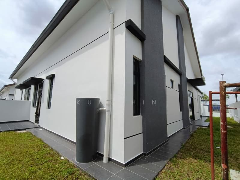 Semi-Detached House for Sale in Johor Bahru (Johor) - Kuu Chin - Exterior - PropertyGuru.com.my