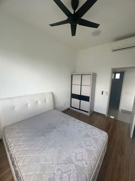 Servis Apartment untuk Disewa di Residensi Ava @ Kiara Bay - Jackson Lim - Bedroom - PropertyGuru.com.my