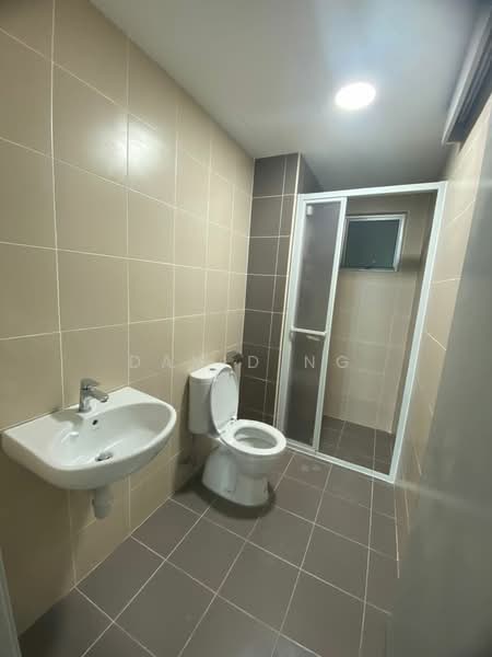 Service Residence for Sale at Serviced Residence @ Razak City Residences (RC Residences) - David Ng - Bathroom - PropertyGuru.com.my