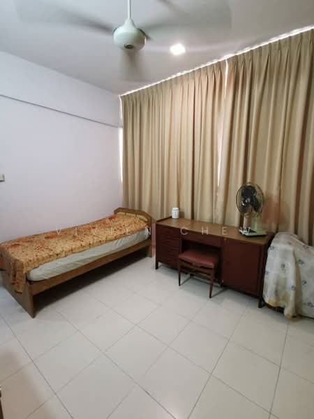 Semi-Detached House for Sale in Jelutong (Penang) - Vivien Chew - Bedroom - PropertyGuru.com.my