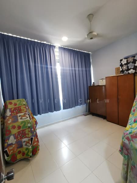 Semi-Detached House for Sale in Jelutong (Penang) - Vivien Chew - Bedroom - PropertyGuru.com.my
