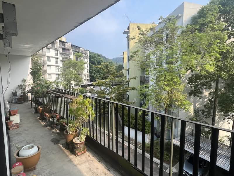 Kondominium untuk Dijual di 20trees - Sam Yap - Balcony - PropertyGuru.com.my