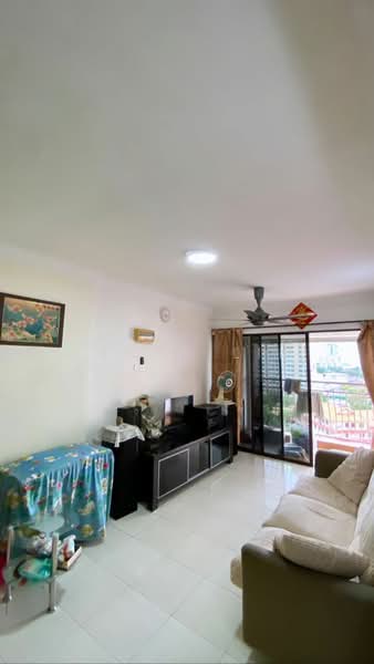 Kondominium untuk Dijual di Serina Bay - Danny Lim - Living Room - PropertyGuru.com.my