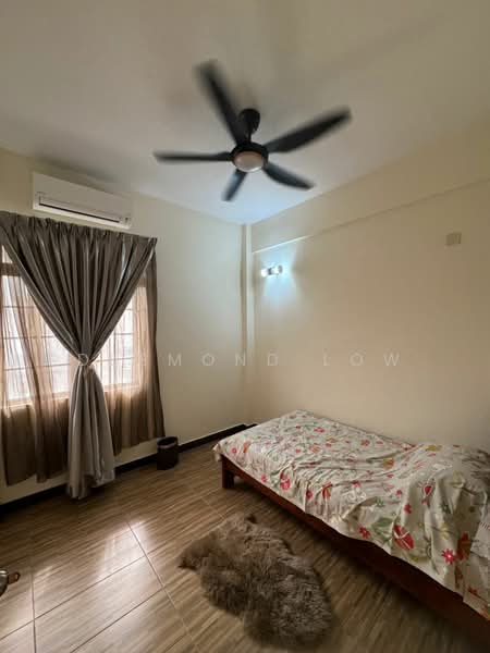 Kondominium untuk Disewa di Tiara Duta - Desmond Low - Bedroom - PropertyGuru.com.my