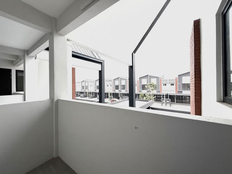 Rumah Bandar untuk Dijual di Shah Alam (Selangor) - Ryan Soo - Exterior - PropertyGuru.com.my