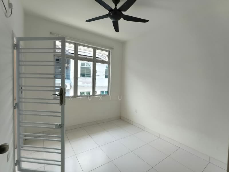 2-storey Terraced House for Sale in Taman Mutiara Rini (Skudai) - Xiuxiu Ng - Interior - PropertyGuru.com.my