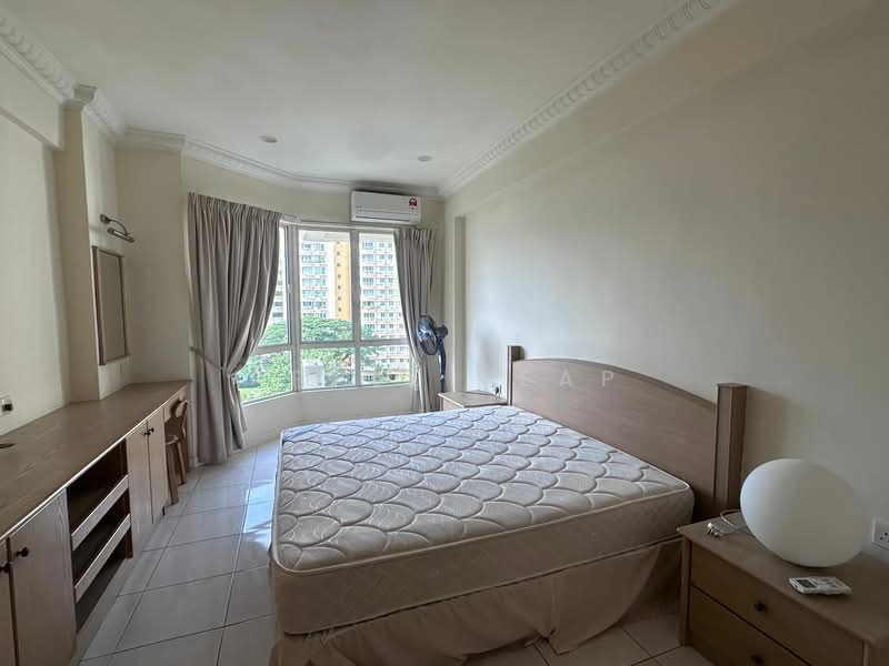 Condominium for Rent at Gold Coast Resort Condominium - Apple Yeap - Bedroom - PropertyGuru.com.my