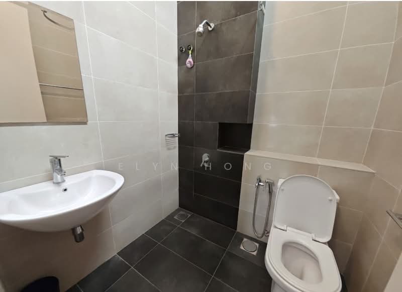 Rumah Berkembar untuk Disewa di Iskandar Puteri (Nusajaya) (Johor) - Elyn Hong - Bathroom - PropertyGuru.com.my