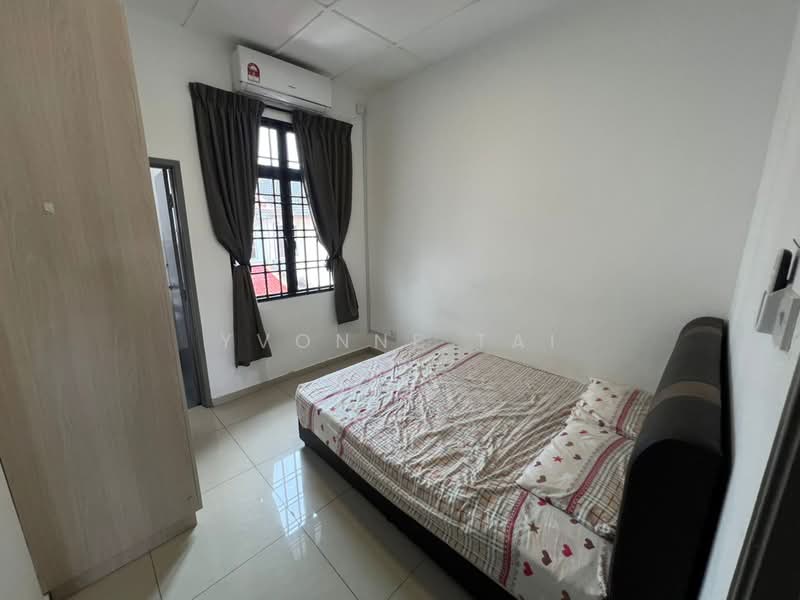 2-storey Terraced House for Rent in Bukit Indah (Iskandar Puteri (Nusajaya)) - Yvonne Tai - Bedroom - PropertyGuru.com.my