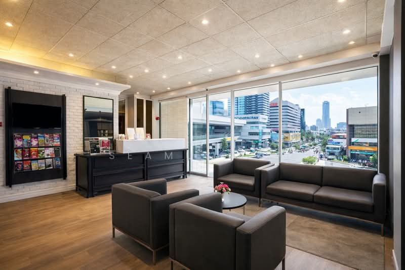 Hotel / Resort untuk Dijual di Taman Johor Jaya (Johor Bahru) - Seamus Kor - Lobby - PropertyGuru.com.my