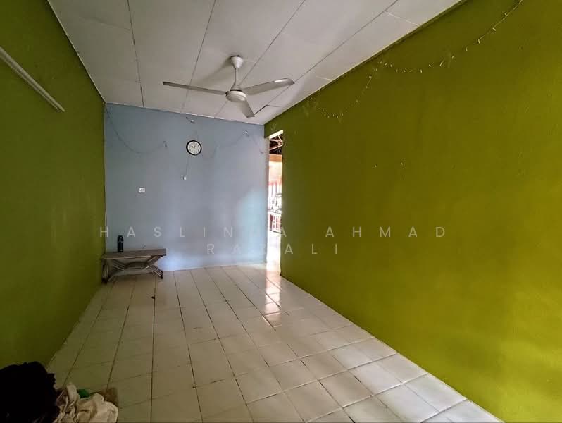 1-storey Terraced House for Sale in Labu (Negeri Sembilan) - Haslinda Ahmad Razali - Interior - PropertyGuru.com.my