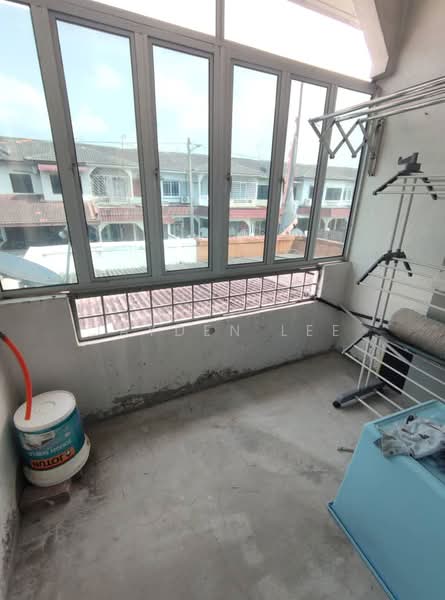 Rumah Teres 2 Tingkat untuk Dijual di Klang (Selangor) - Jayden Lee - Balcony - PropertyGuru.com.my