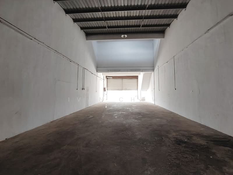 Terrace Factory for Rent in Taman Perindustrian Puchong Utama (Puchong) - Ivan Chew - Interior - PropertyGuru.com.my