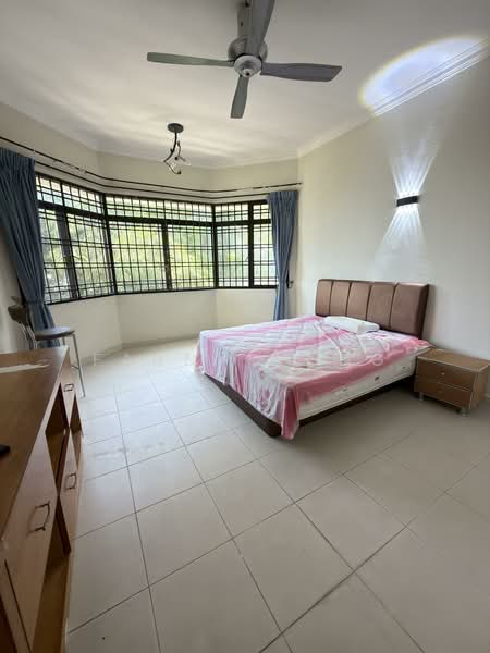 Condominium for Sale at Pearl View - Fanny Wong - Bedroom - PropertyGuru.com.my