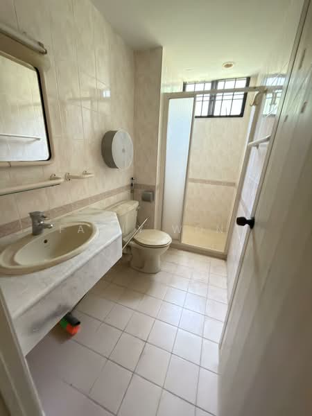 Condominium for Sale at Pearl View - Fanny Wong - Bathroom - PropertyGuru.com.my