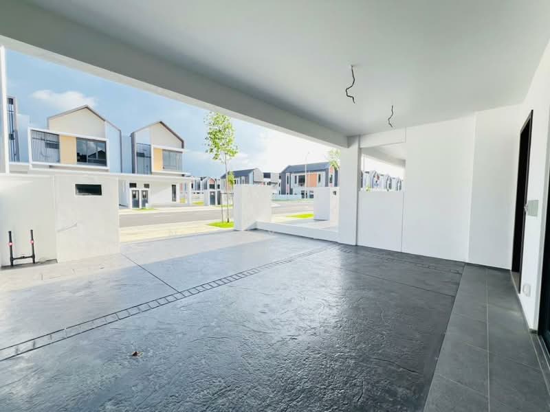 2-storey Terraced House for Sale in Bandar Gamuda Gardens (Rawang) - Nicky Lai - Exterior - PropertyGuru.com.my