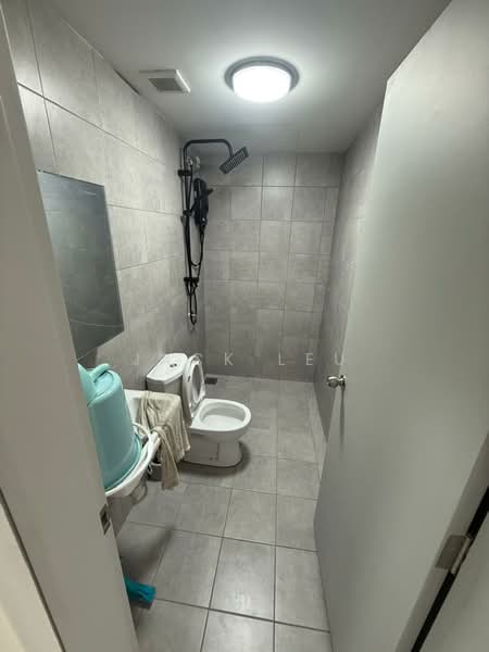 Servis Apartment untuk Disewa di One Equine - Jack Leu - Bathroom - PropertyGuru.com.my