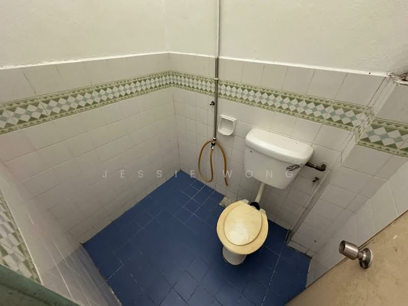 2-storey Terraced House for Sale in Bandar Country Homes (Rawang) - Jessie Wong - Bathroom - PropertyGuru.com.my