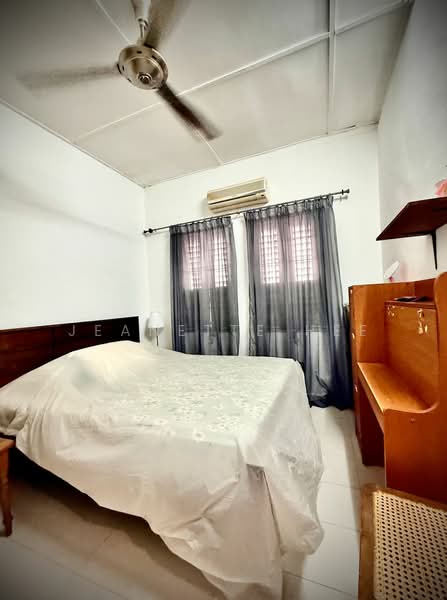 Terraced House for Sale in Pearl Hill (Tanjung Bungah) - Jeanette Hee - Bedroom - PropertyGuru.com.my