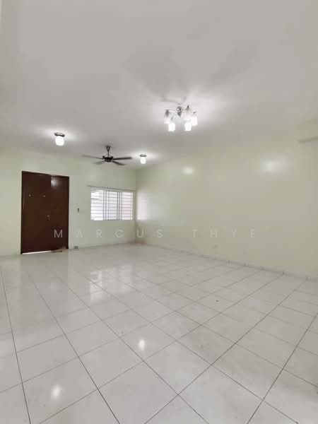 Rumah Teres 2 Tingkat untuk Dijual di Setia Tropika (Johor Bahru) - Marcus Thye - Living Room - PropertyGuru.com.my