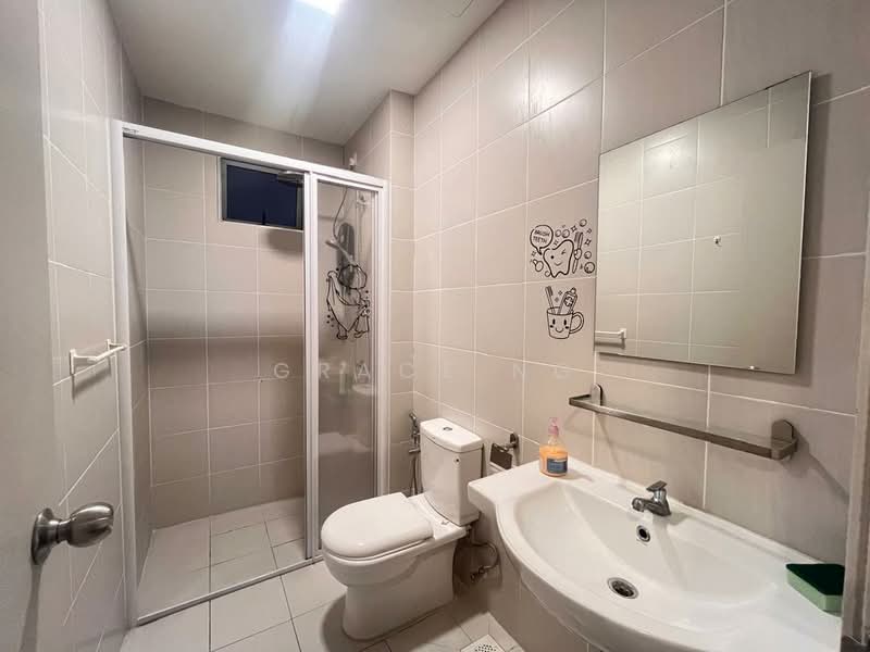 Service Residence for Sale at Meridin Bayvue Serviced Apartment - Grace Ng - Bathroom - PropertyGuru.com.my