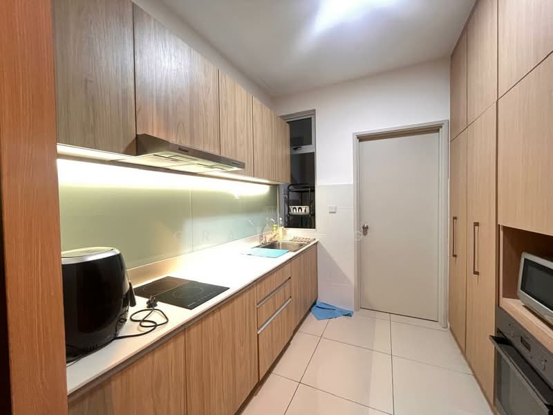 Service Residence for Sale at Meridin Bayvue Serviced Apartment - Grace Ng - Kitchen - PropertyGuru.com.my