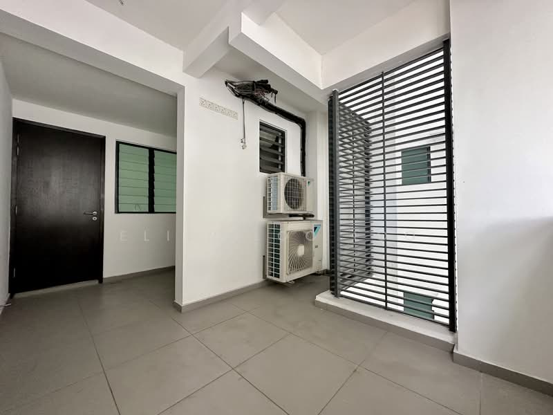 Apartment for Sale at Ponderosa Lakeside Apartment - Eliin Loo Loo - Interior - PropertyGuru.com.my