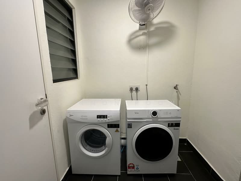 Service Residence for Sale at SqWhere Service Apartments - Lennon Poon - Interior - PropertyGuru.com.my