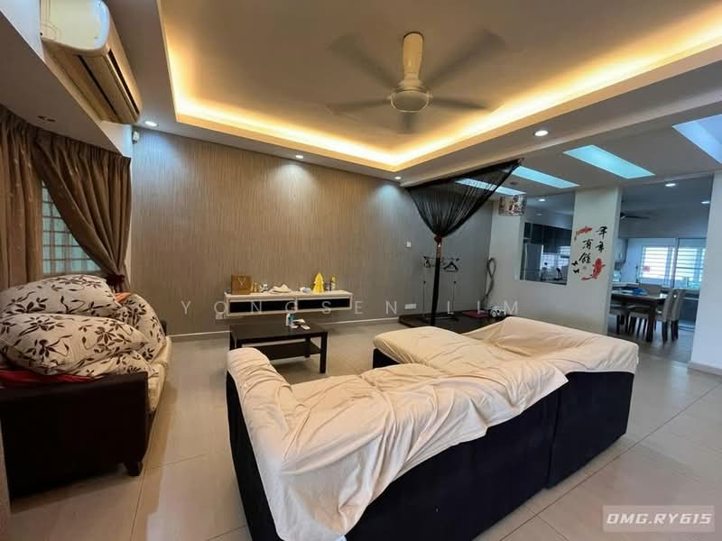 Rumah Teres 2 Tingkat untuk Dijual di Bandar Botanic (Klang) - Yongsen Lim - Living Room - PropertyGuru.com.my
