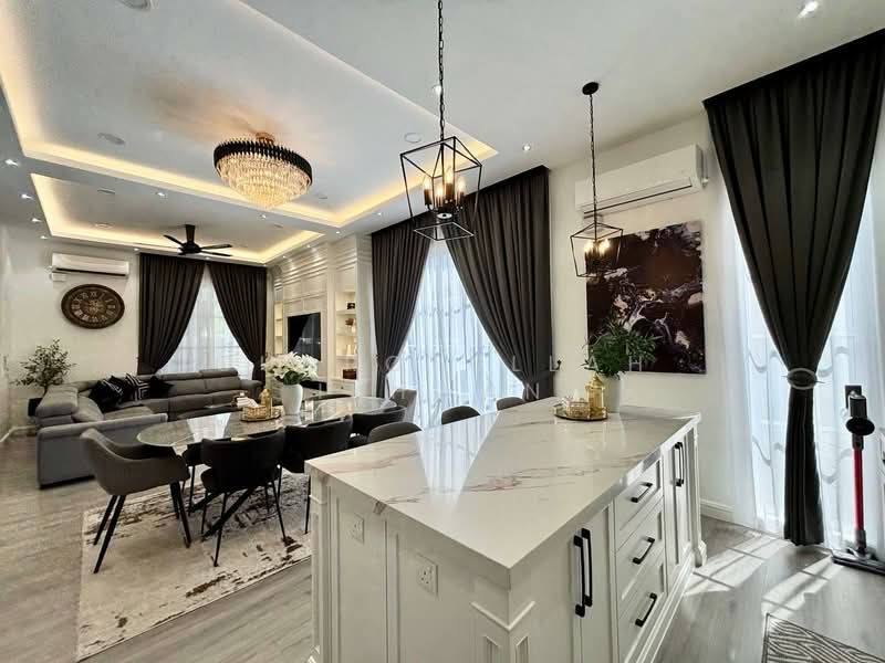 Cluster House for Sale in Eco Majestic (Semenyih) - Gudrotullah Ikhwan - Living Room - PropertyGuru.com.my