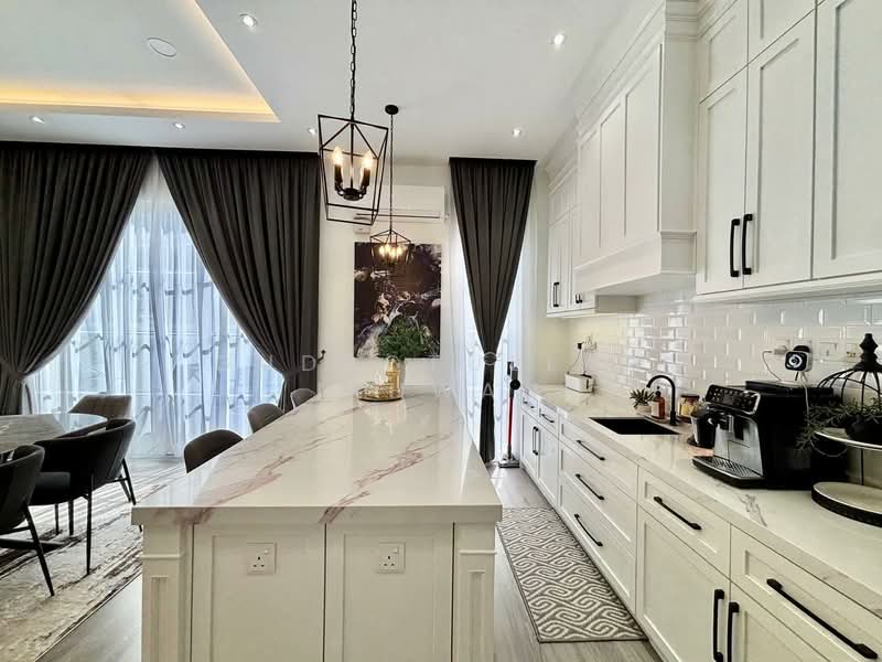Cluster House for Sale in Eco Majestic (Semenyih) - Gudrotullah Ikhwan - Kitchen - PropertyGuru.com.my