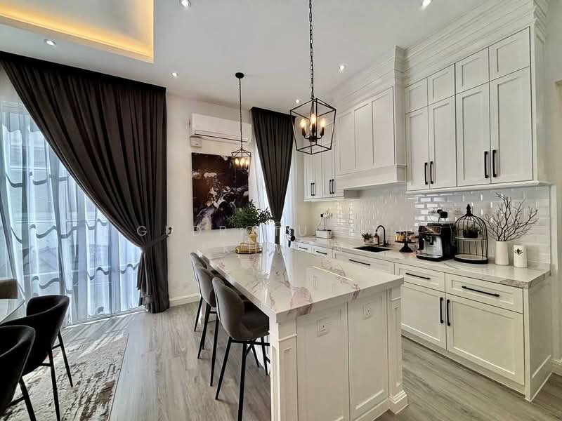 Cluster House for Sale in Eco Majestic (Semenyih) - Gudrotullah Ikhwan - Kitchen - PropertyGuru.com.my