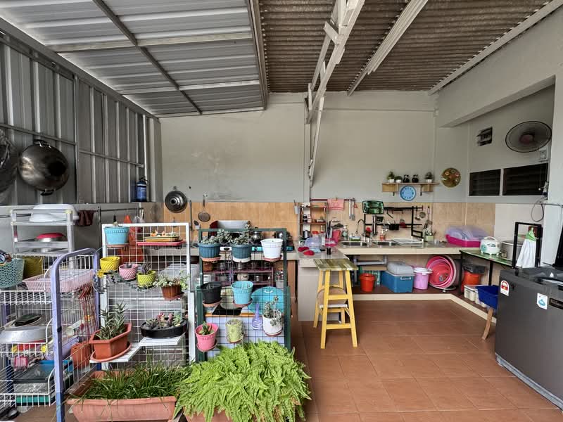 Rumah Teres untuk Dijual di Seremban (Negeri Sembilan) - Jack Chin - Kitchen - PropertyGuru.com.my