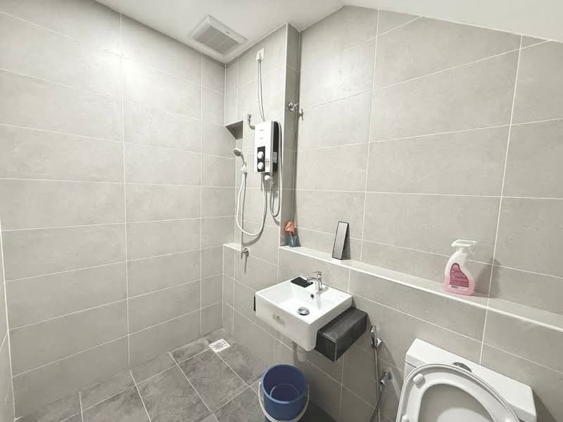 2-storey Terraced House for Sale in Johor Bahru (Johor) - Vera Chang - Bathroom - PropertyGuru.com.my