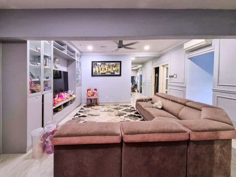 Semi-Detached House for Rent in Kelana Jaya (Petaling Jaya) - Hanif Kasmani - Living Room - PropertyGuru.com.my