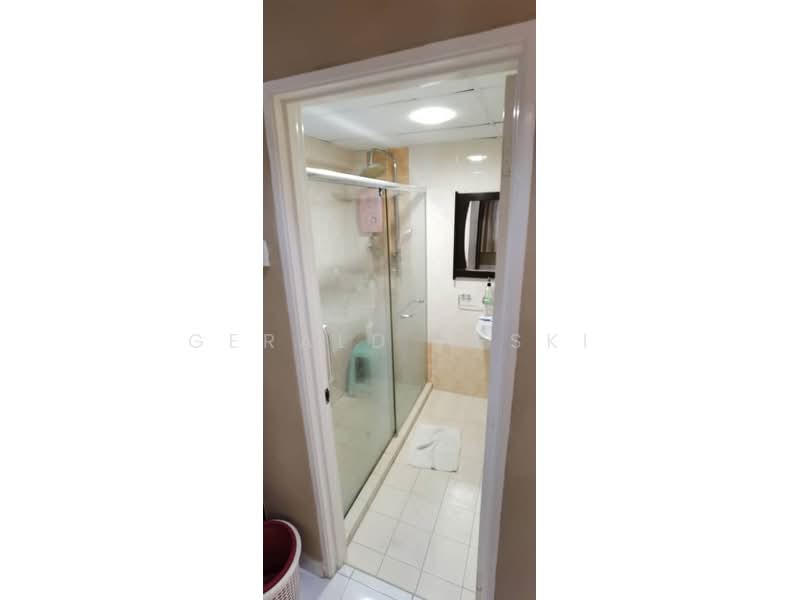 Kondominium untuk Disewa di Lakeside Tower - Gerald Peski - Bathroom - PropertyGuru.com.my