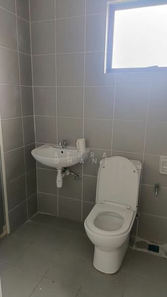 2-storey Terraced House for Sale in Kepala Batas (Penang) - Azura Ghani - Bathroom - PropertyGuru.com.my