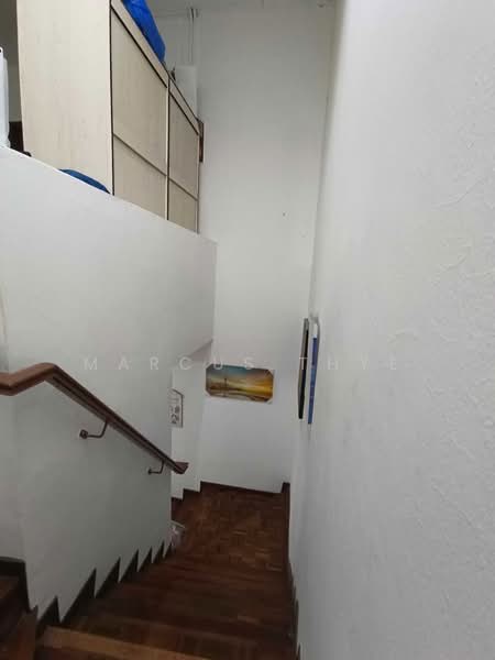 2-storey Terraced House for Sale in Taman Bukit Mewah (Tampoi) - Marcus Thye - Interior - PropertyGuru.com.my