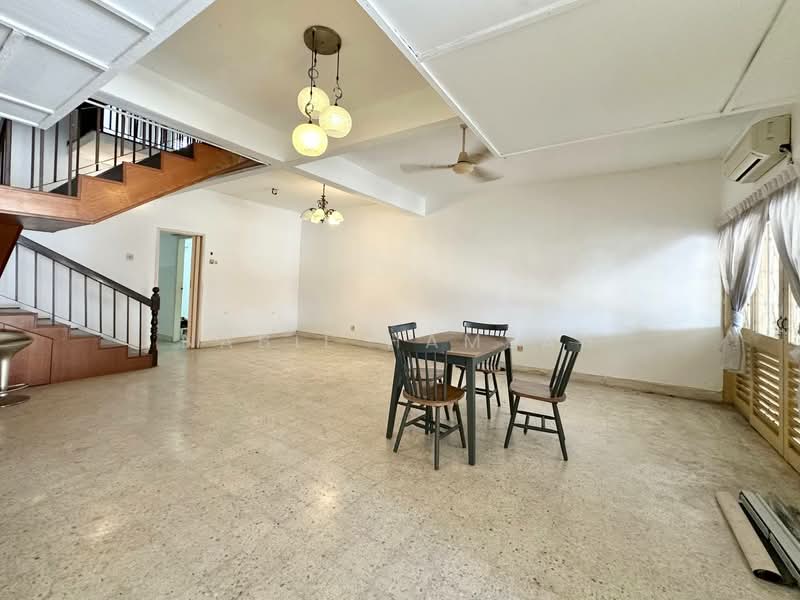 2-storey Terraced House for Sale in Taman Melewar (Gombak) - Nabil Hamzah - Living Room - PropertyGuru.com.my