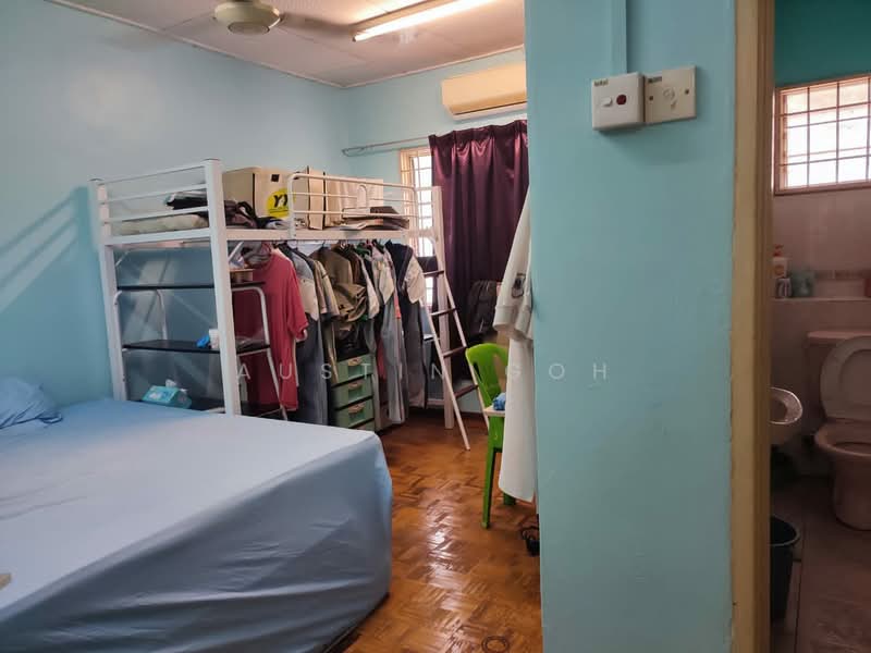 Rumah Teres 3 Tingkat untuk Dijual di Taman Putri Jaya (Cheras) - Austin Goh - Bedroom - PropertyGuru.com.my