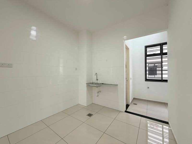 2-storey Terraced House for Sale in Bukit Indah (Iskandar Puteri (Nusajaya)) - Lee Qiu Wen - Kitchen - PropertyGuru.com.my